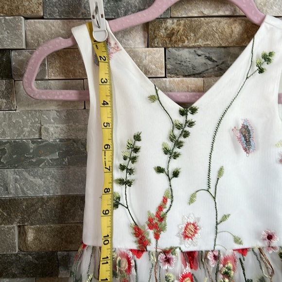 Flower Girl Dress | Size 6 little girls - Picture 12 of 13